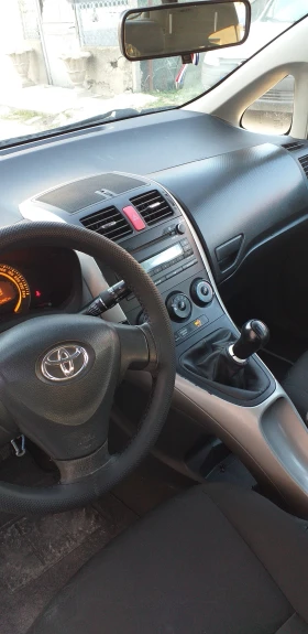 Toyota Auris 1.4 D4D 90 кс, снимка 14