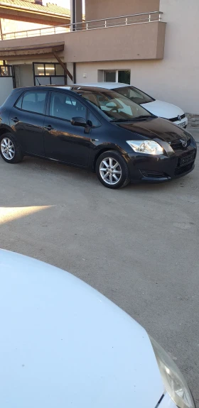 Toyota Auris 1.4 D4D 90 кс, снимка 4