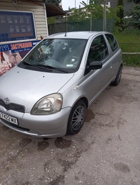 Обява за продажба на Toyota Yaris 1.3 /86 коня ~3 600 лв. - изображение 2