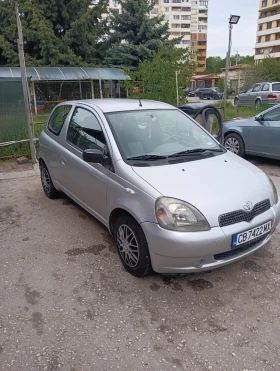 Обява за продажба на Toyota Yaris 1.3 /86 коня ~3 600 лв. - изображение 1
