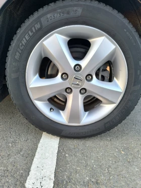 Honda Fr-v, снимка 14