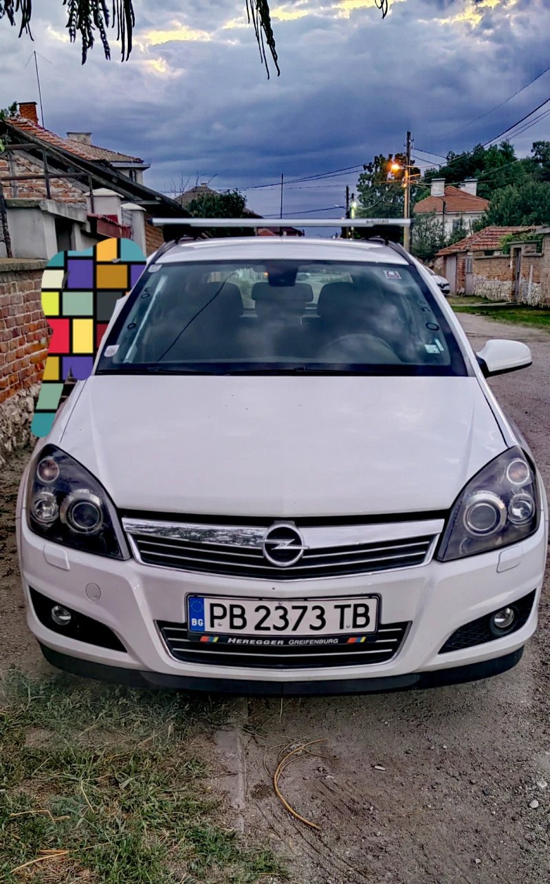 Opel Astra 1.9d CDTI, снимка 1 - Автомобили и джипове - 42531506