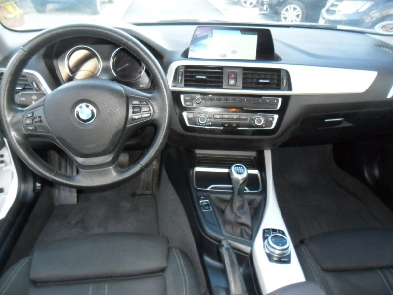 BMW 120 D, снимка 8 - Автомобили и джипове - 45654241