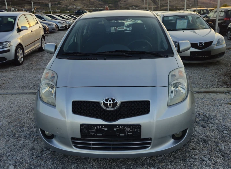 Toyota Yaris 1.3 бензин Отлична, снимка 2 - Автомобили и джипове - 47697830