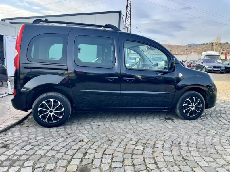 Renault Kangoo 1.5 6-скорости, снимка 6 - Автомобили и джипове - 49116090