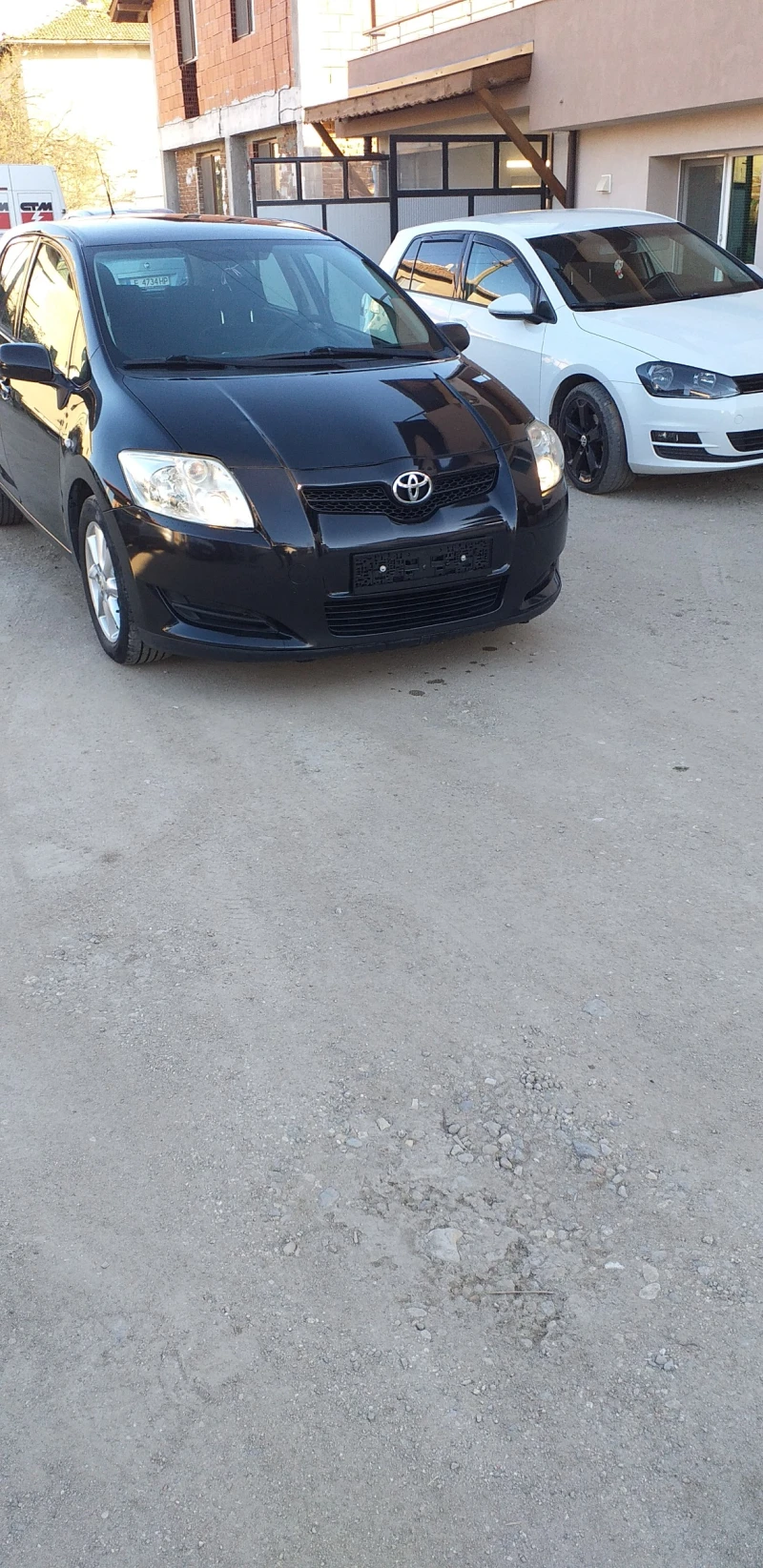 Toyota Auris 1.4 D4D 90 кс, снимка 2 - Автомобили и джипове - 49563036