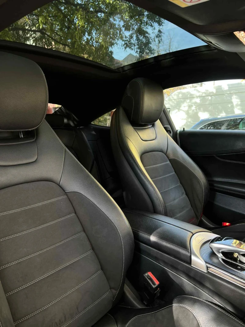 Mercedes-Benz C 220 AMG 9G , снимка 7 - Автомобили и джипове - 52401589