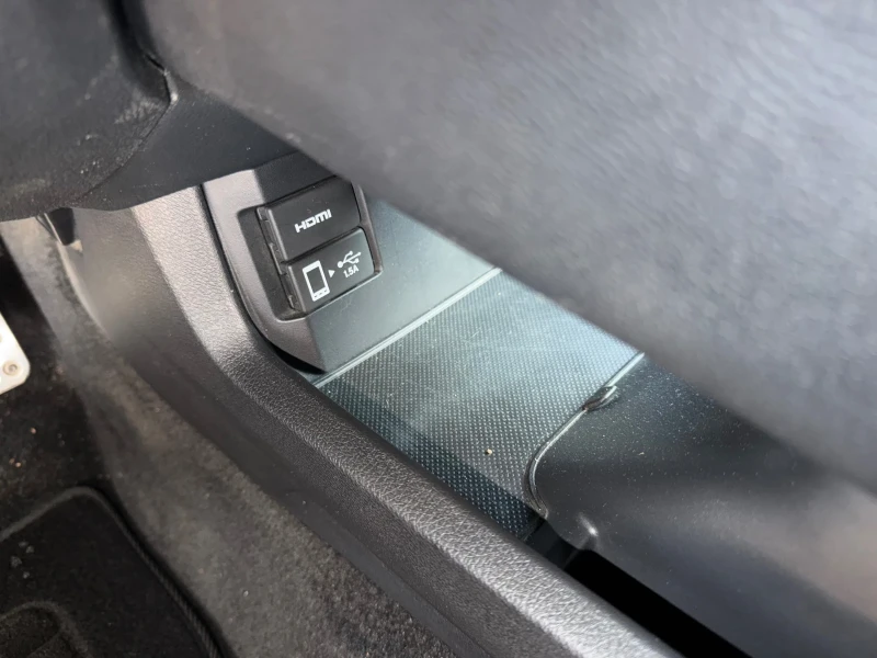 Honda Civic 1.5 SPORT+ , снимка 12 - Автомобили и джипове - 52524550