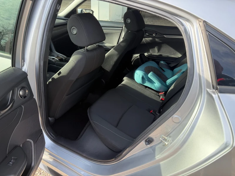 Honda Civic 1.5 SPORT+ , снимка 6 - Автомобили и джипове - 52524550