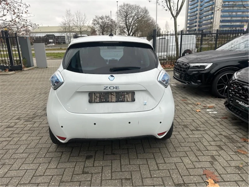 Renault Zoe Life 22 kWh, снимка 10 - Автомобили и джипове - 52810466
