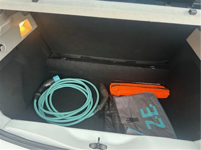 Renault Zoe Life 22 kWh, снимка 13 - Автомобили и джипове - 52810466