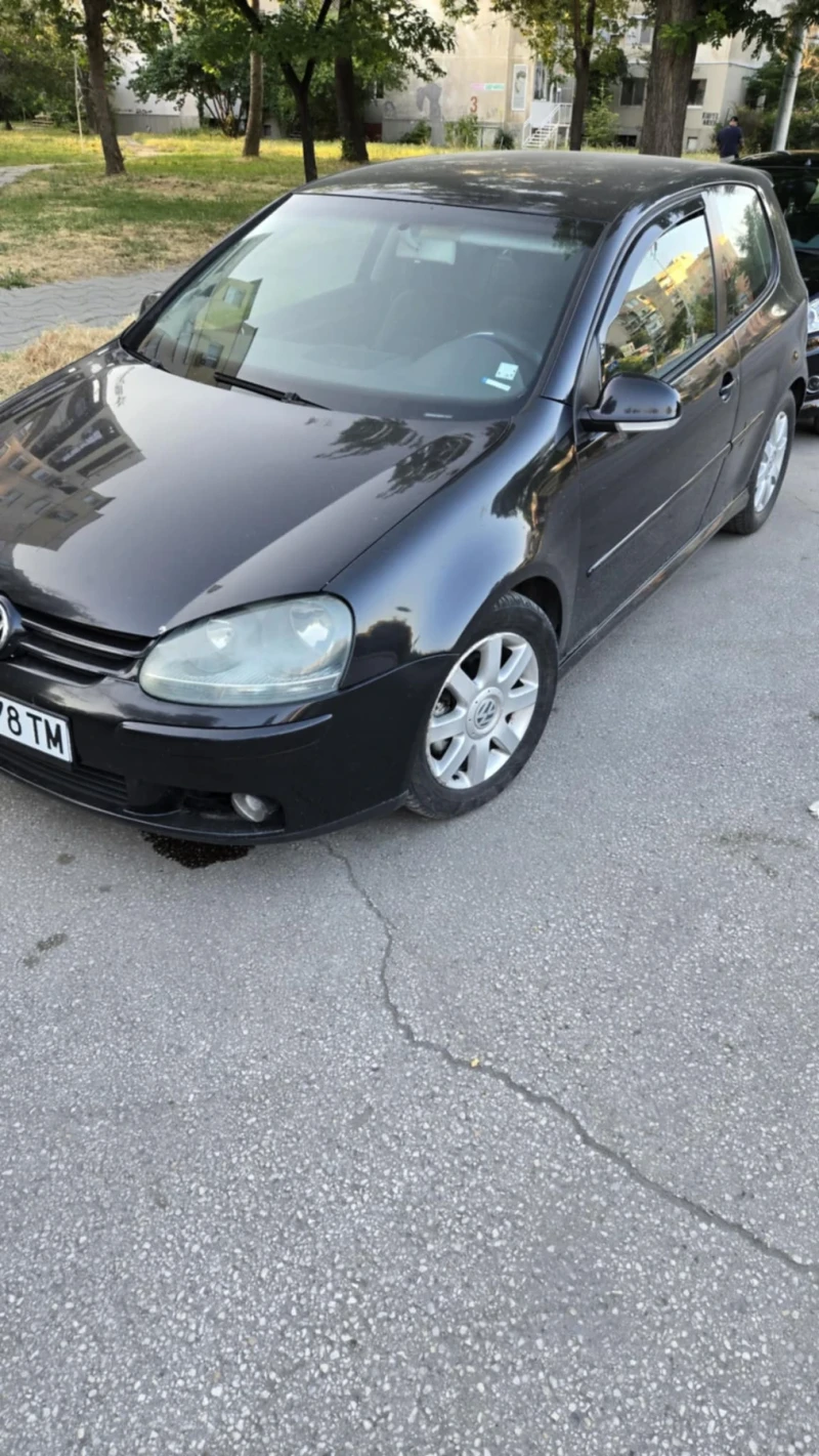 VW Golf 2.0 TDI, снимка 5 - Автомобили и джипове - 52864784