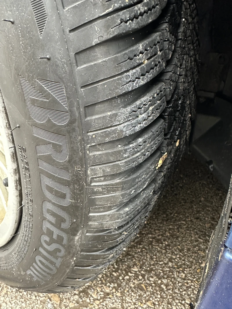 BMW 318, снимка 13 - Автомобили и джипове - 53076724