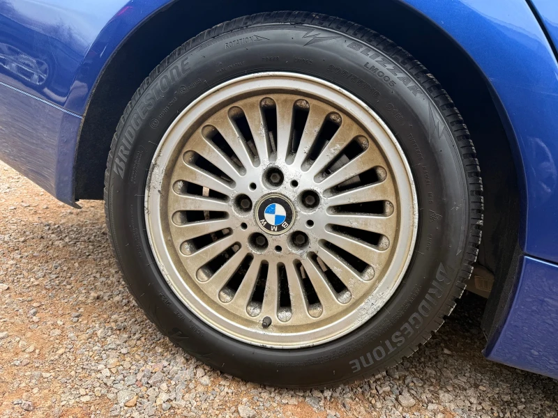 BMW 318, снимка 11 - Автомобили и джипове - 53076724