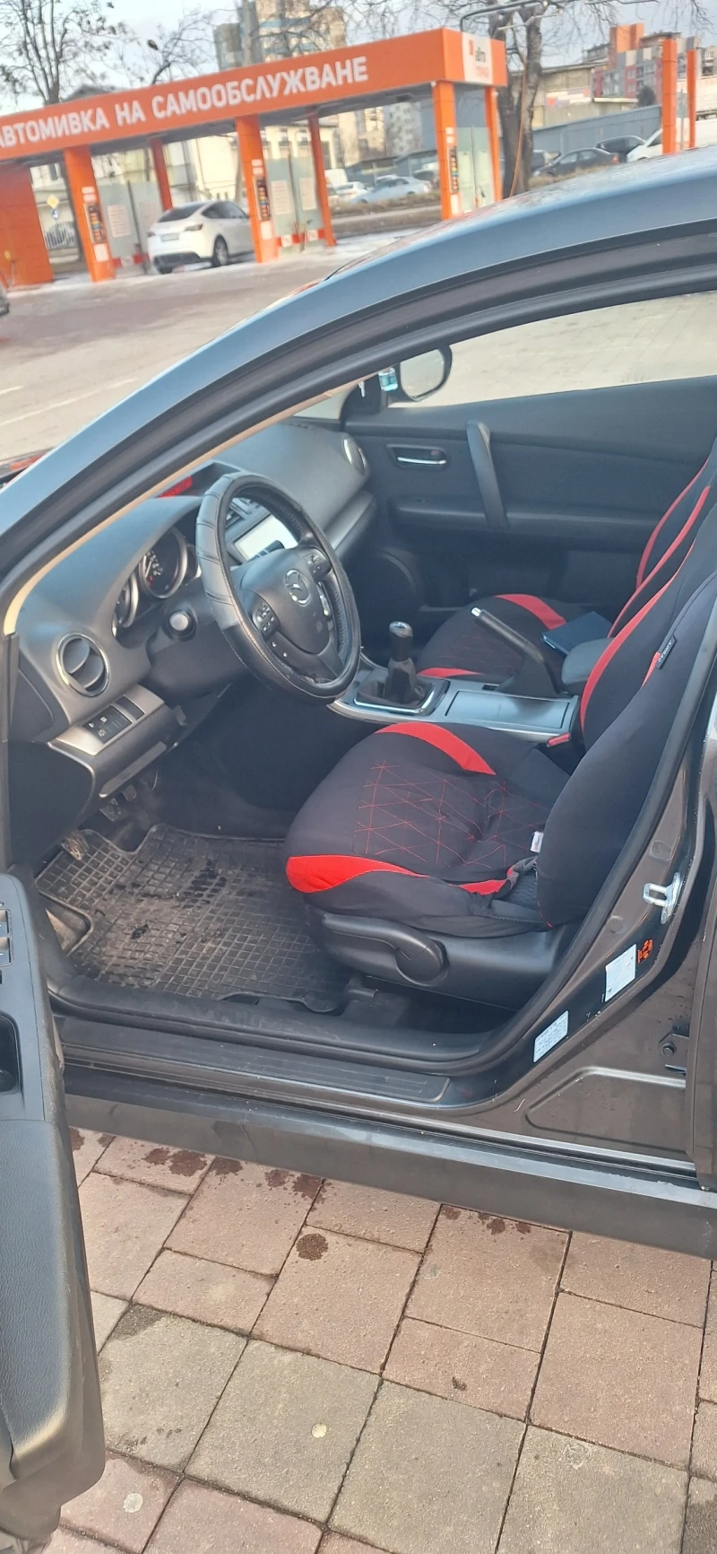 Mazda 6 1.8 GH, снимка 10 - Автомобили и джипове - 53142470