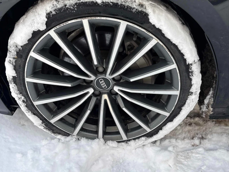 Audi A5 * * Komfort* * CARFAX * * АВТО КРЕДИТ * * , снимка 10 - Автомобили и джипове - 53203330