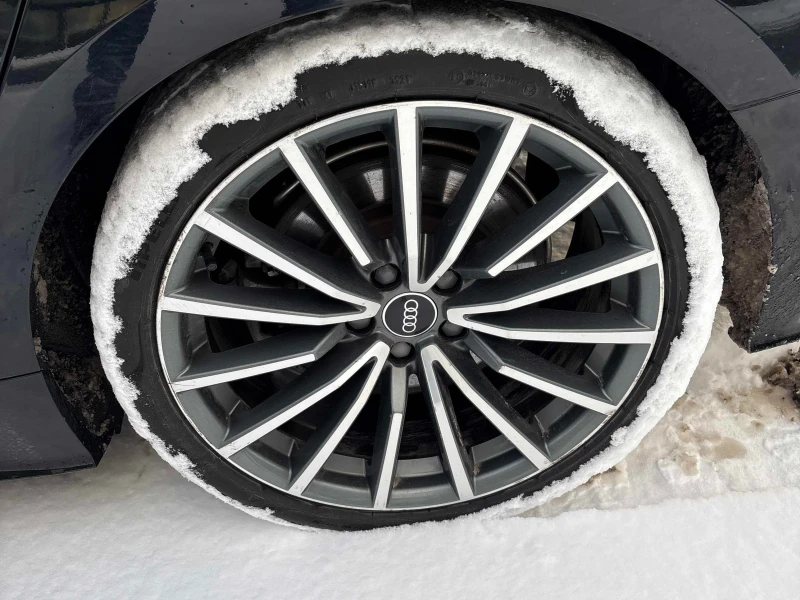 Audi A5 * * Komfort* * CARFAX * * АВТО КРЕДИТ * * , снимка 11 - Автомобили и джипове - 53203330