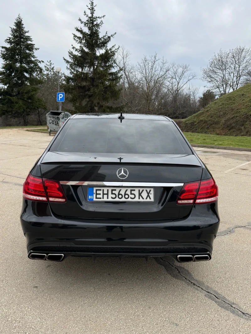 Mercedes-Benz E 200, снимка 5 - Автомобили и джипове - 53476372