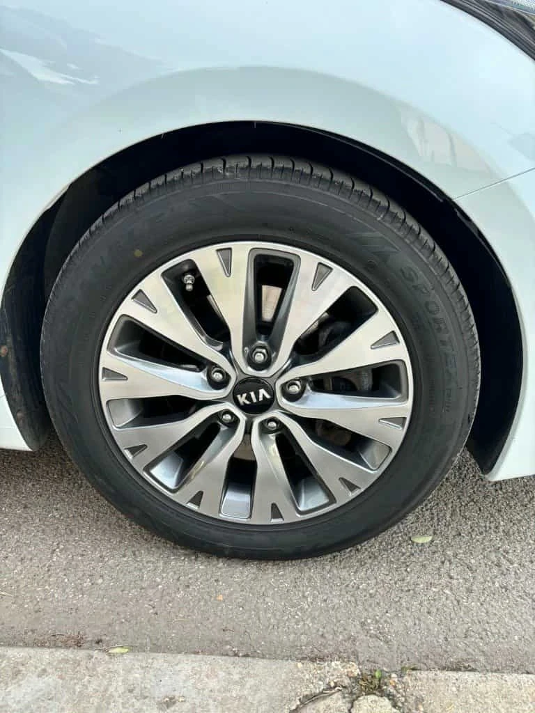 Kia Ceed 1.4i, снимка 12 - Автомобили и джипове - 52672736