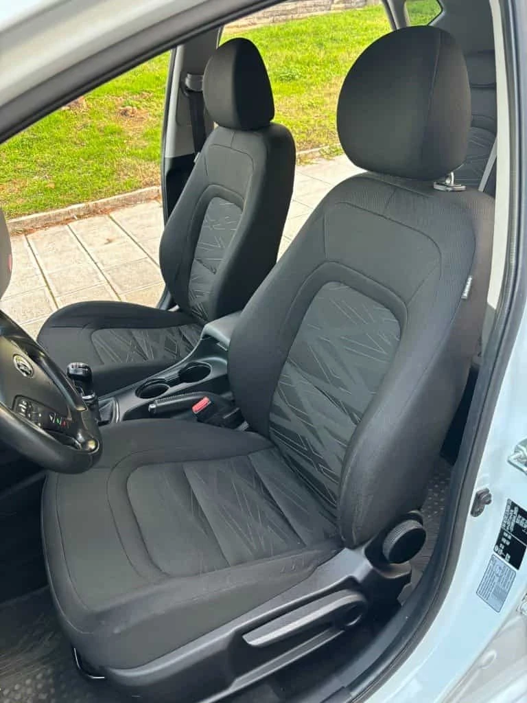 Kia Ceed 1.4i, снимка 10 - Автомобили и джипове - 52672736