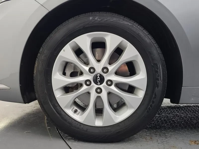 Kia K8 3.5 Lpg 2Wd Trendy, снимка 5 - Автомобили и джипове - 56266114