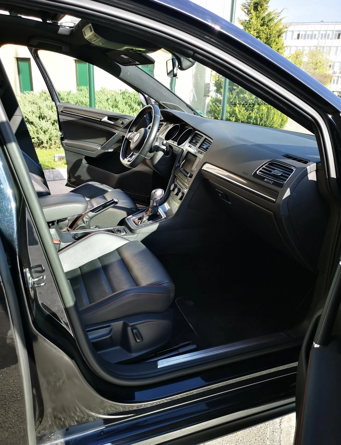 VW Golf GTI - изображение 7