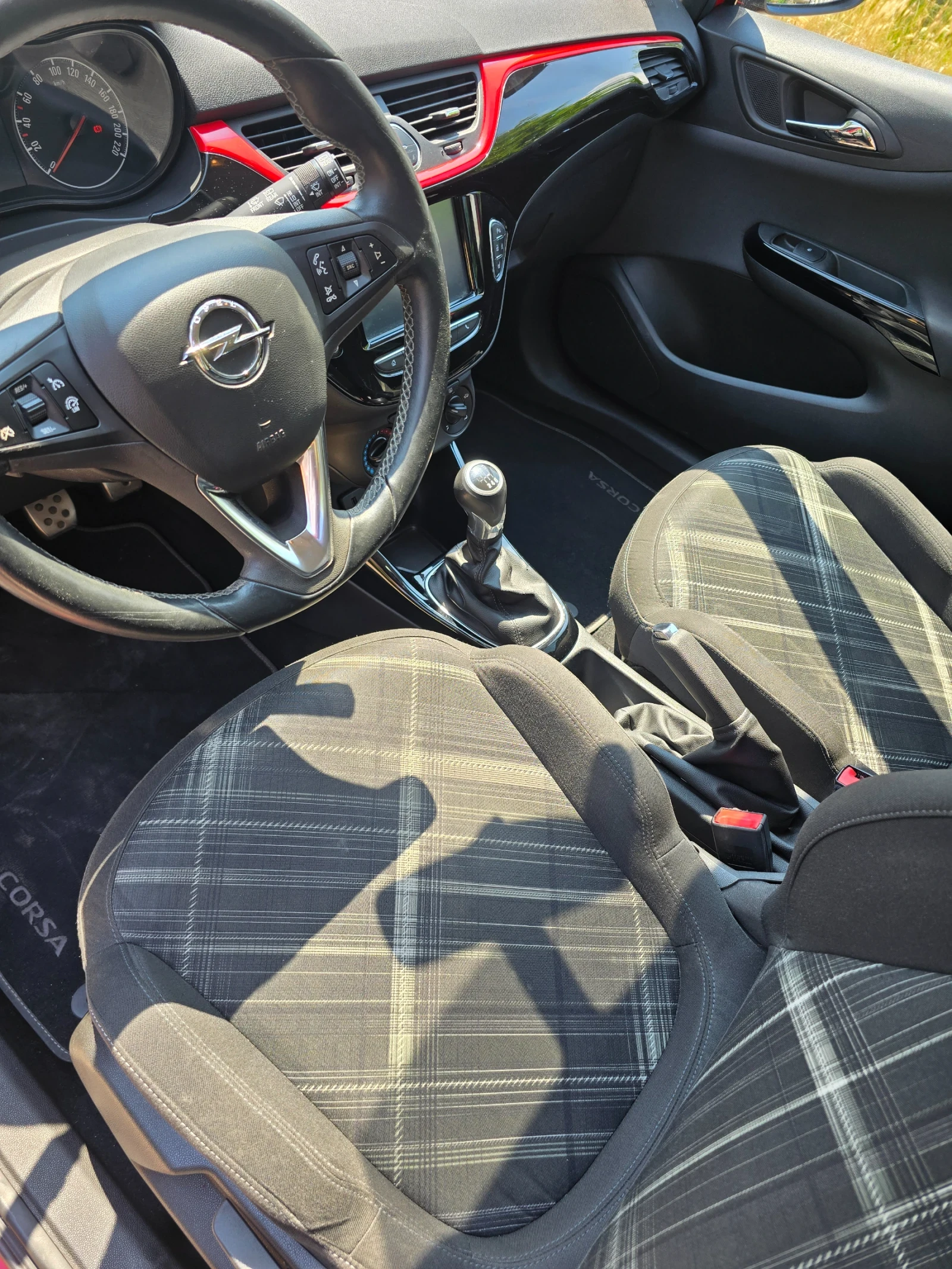 Opel Corsa 1.4 Turbo - изображение 9