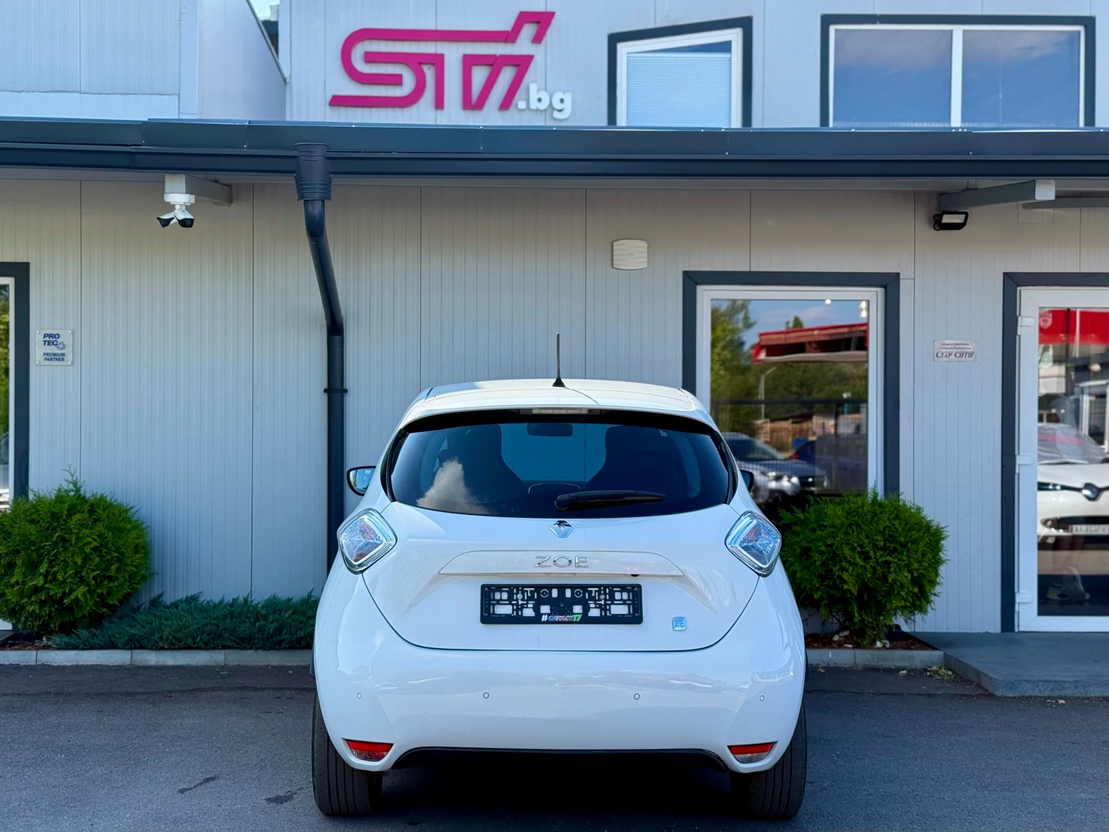 Renault Zoe * Swiss* 97%батерия*  - изображение 5