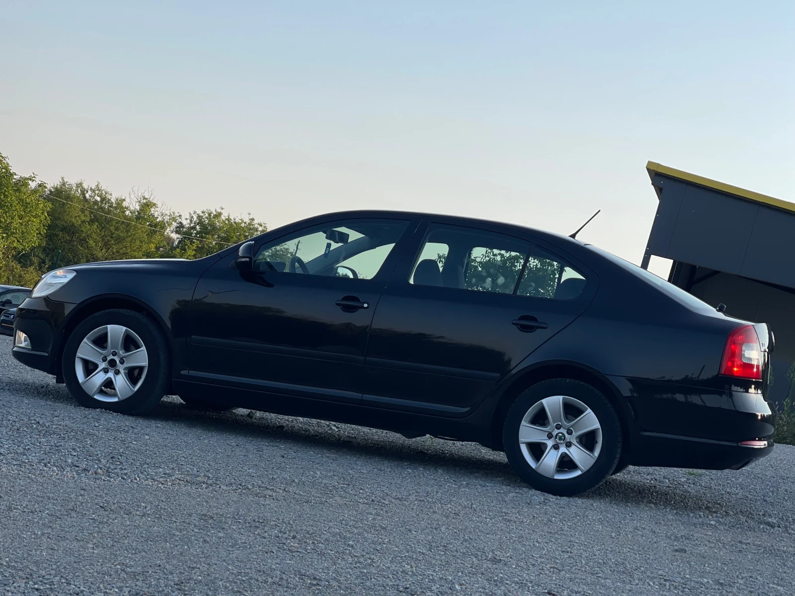 Skoda Octavia 1.6 105к.с. - изображение 3