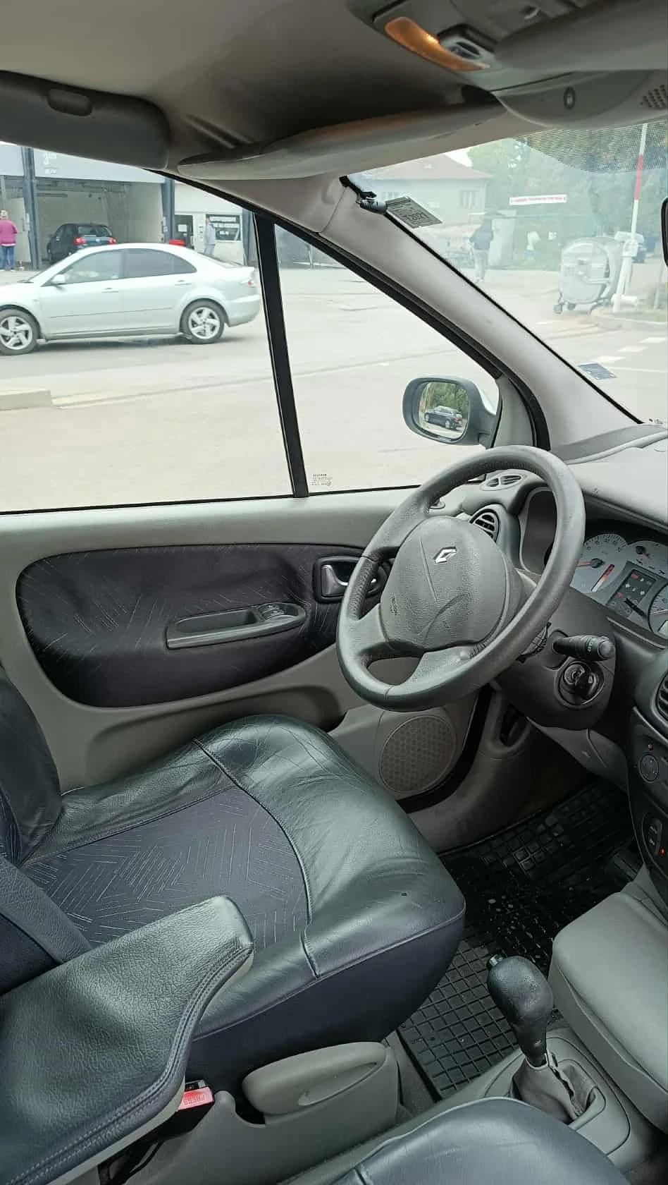 Renault Scenic  - изображение 5