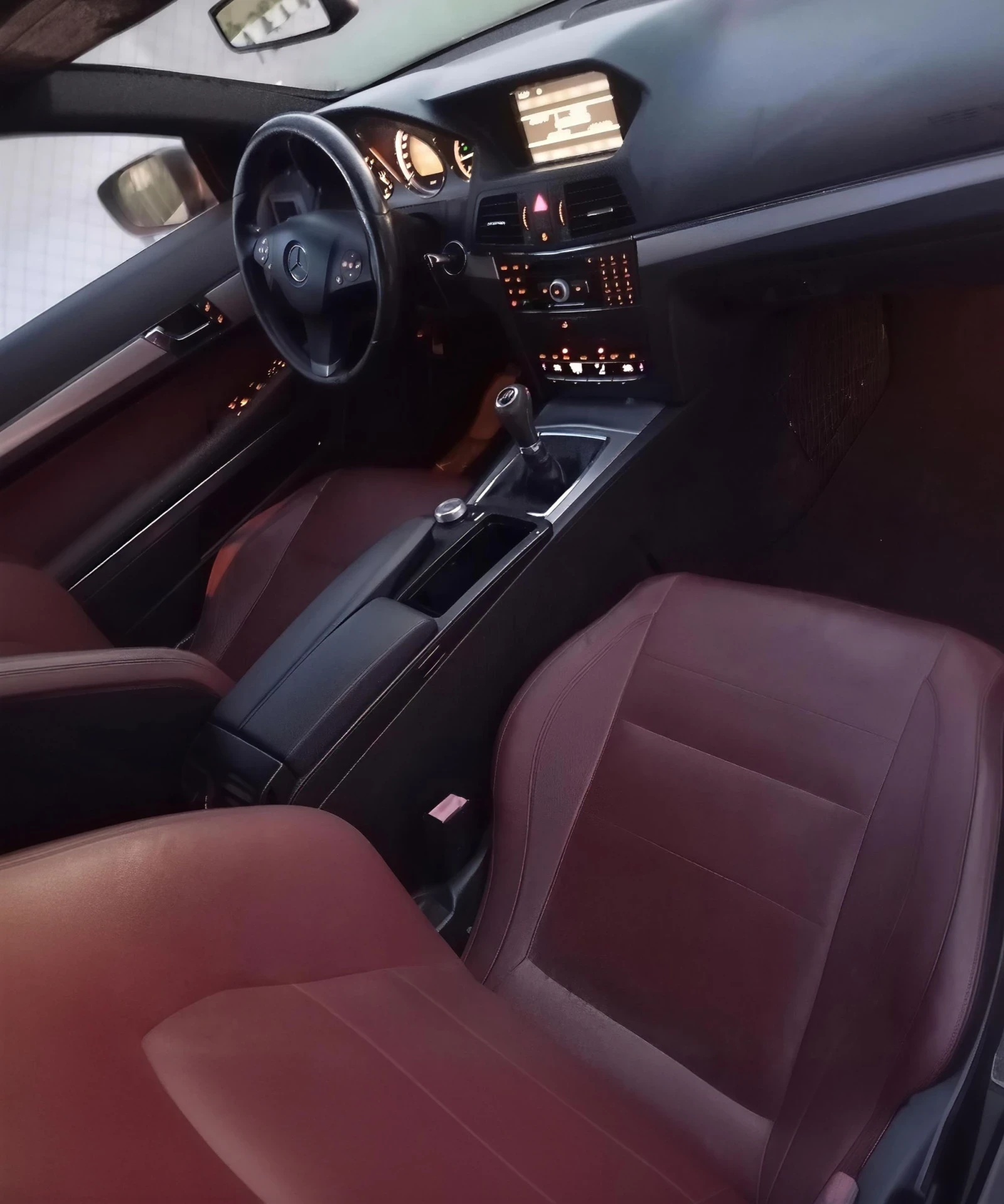 Mercedes-Benz E 250  - изображение 3