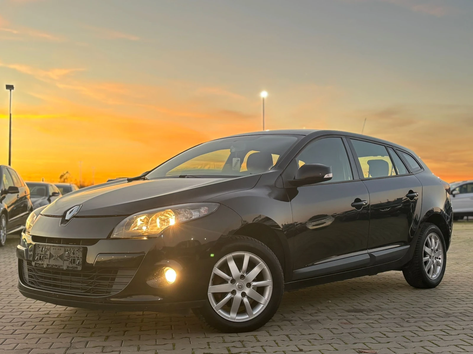 Renault Megane / 1.5 DCI / SPORTOUR /  | Mobile.bg   1