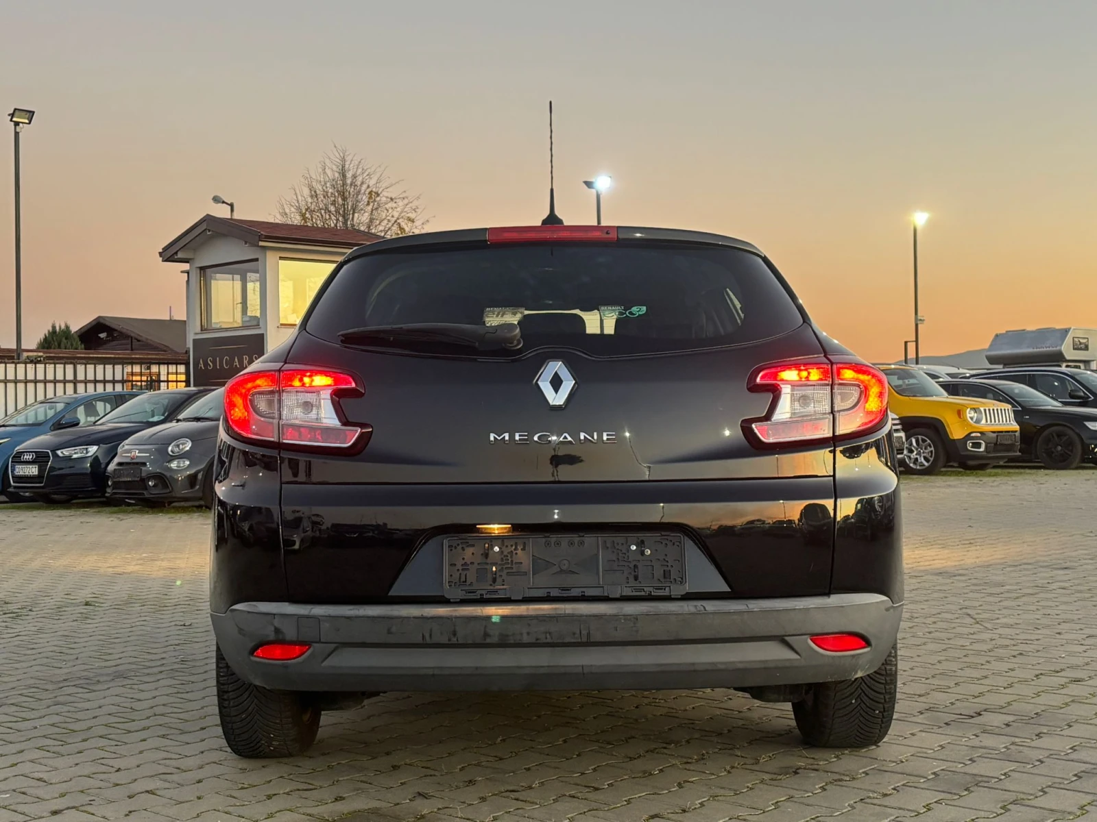 Renault Megane / 1.5 DCI / SPORTOUR /  - изображение 4