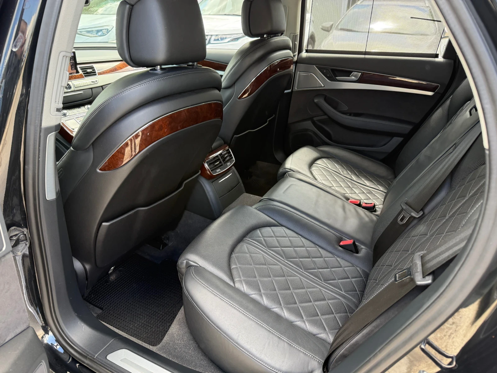 Audi A8 4.2TDI 351к.с QUATTRO , снимка 13 - Автомобили и джипове - 52465869