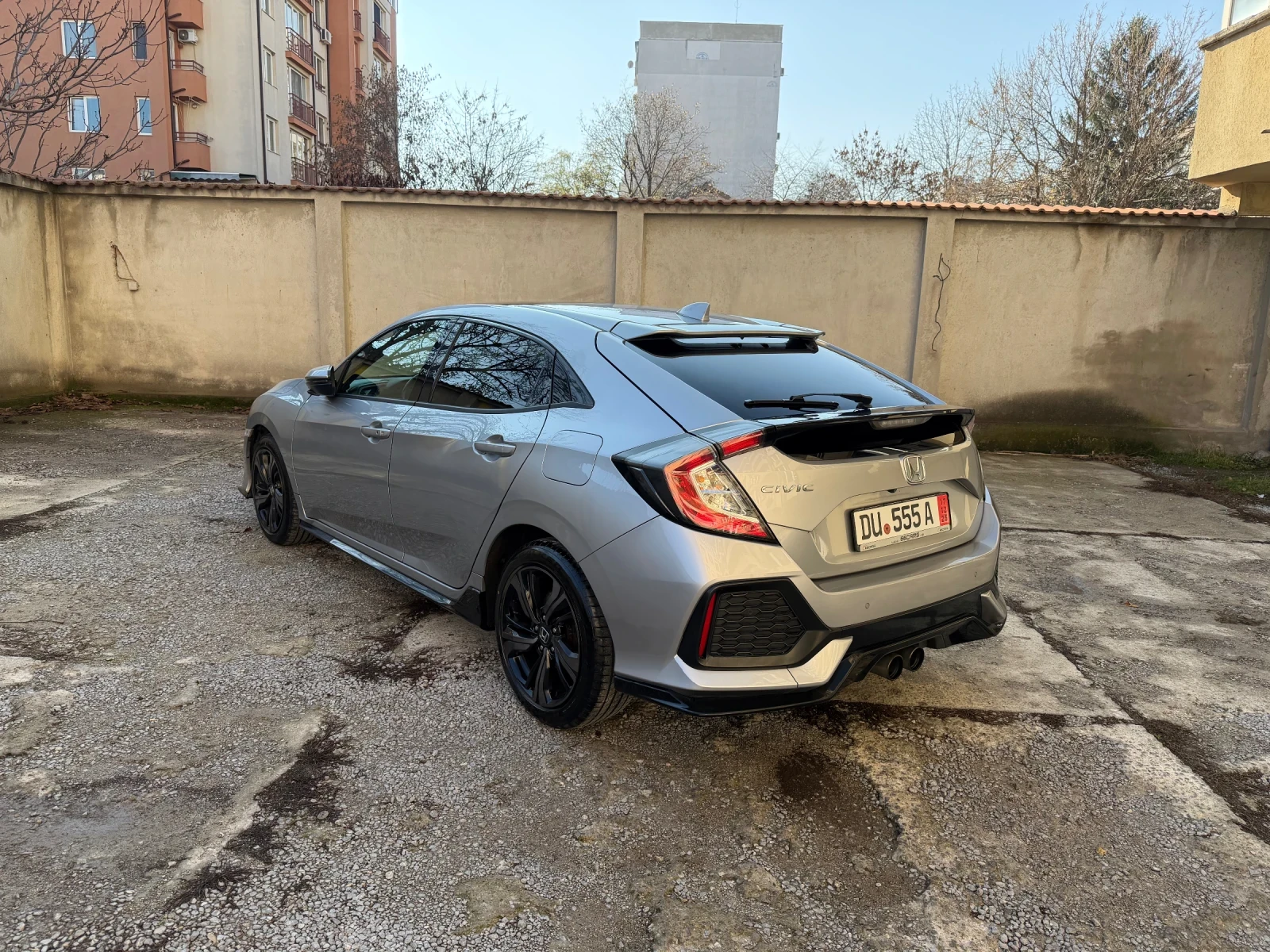 Honda Civic 1.5 TURBO - изображение 4