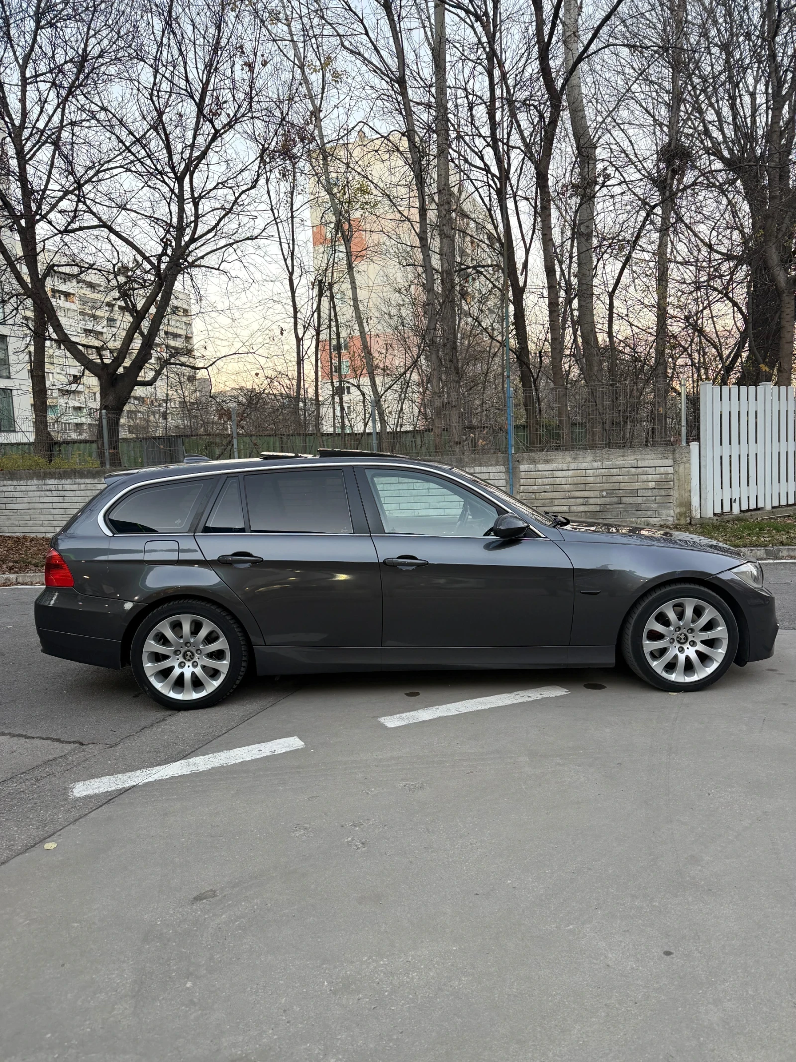 BMW 330 330d/ 231hp/ Панорама/ Navi/ Кожа - изображение 6