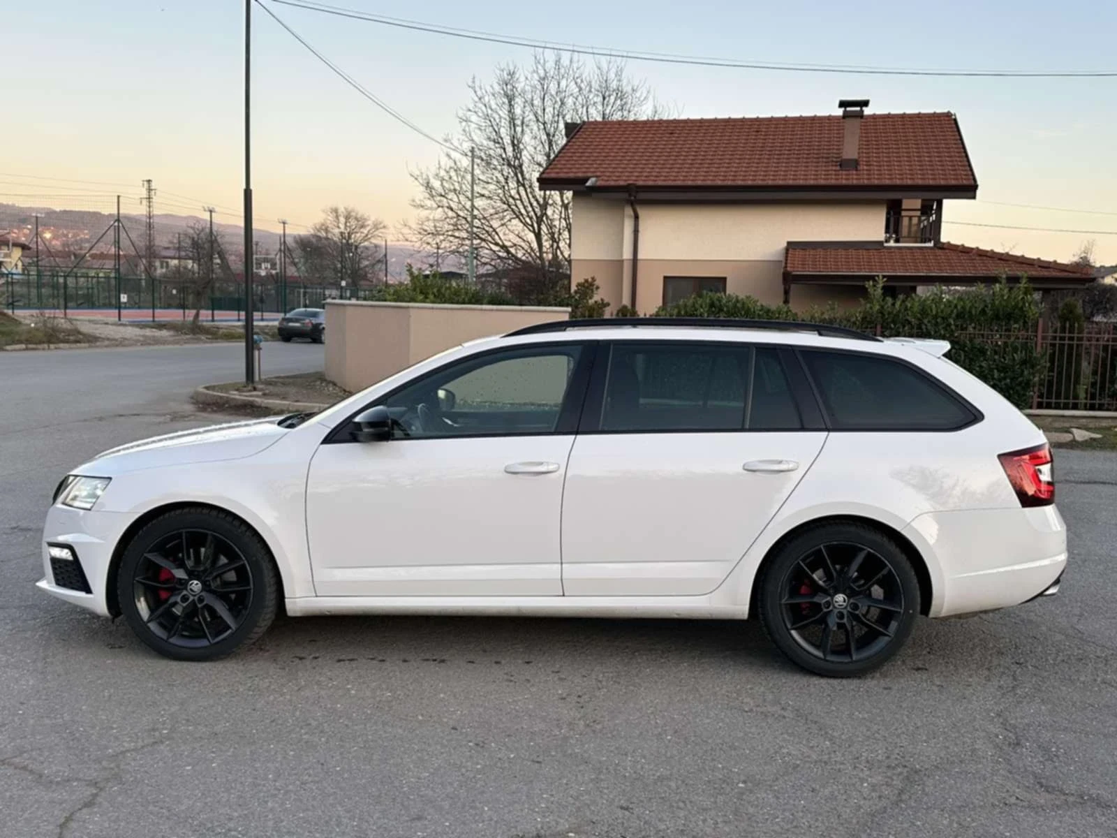 Skoda Octavia 2.0TDI DSG PANORAMA LED AMBIENT TOP TOP - изображение 2