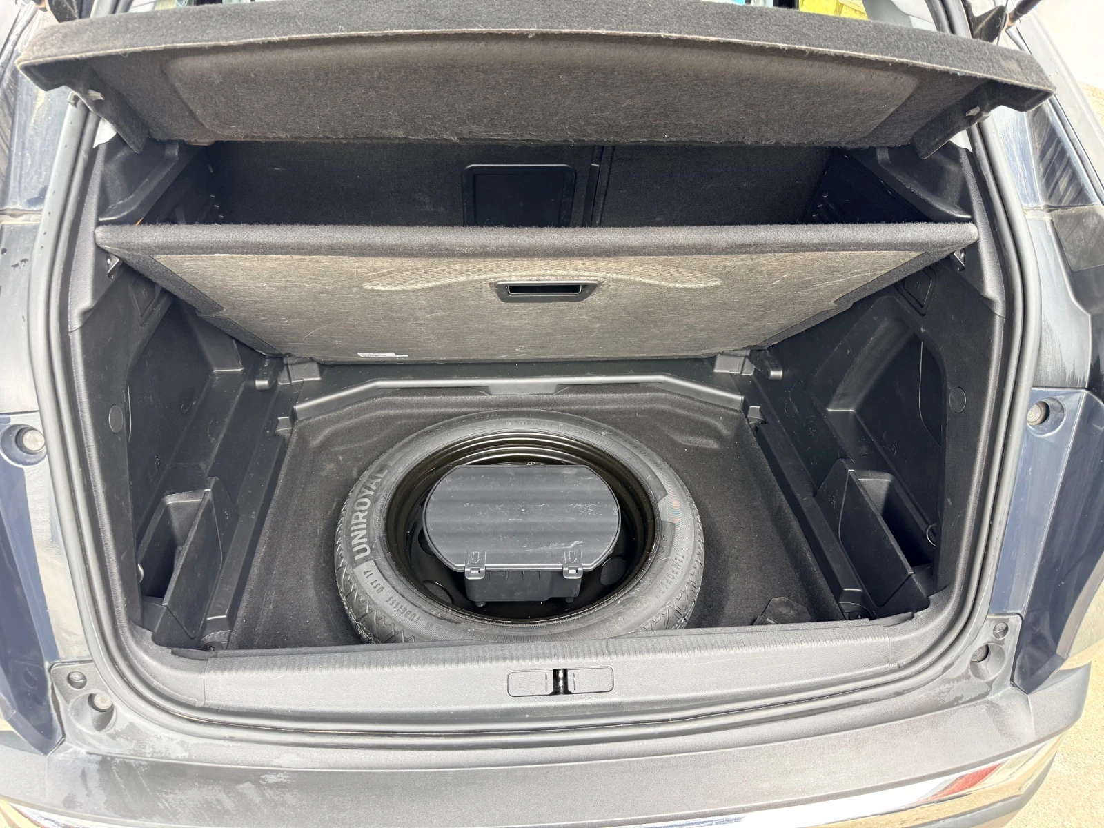 Peugeot 3008, снимка 12 - Автомобили и джипове - 54011695