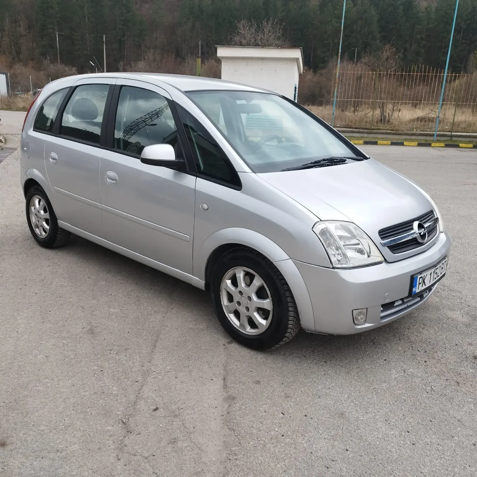 Opel Meriva 1.6 Бенз/ГАЗ/НАПЪЛНО ОБСЛУЖЕН ПРЕДИ 3000КМ!!!