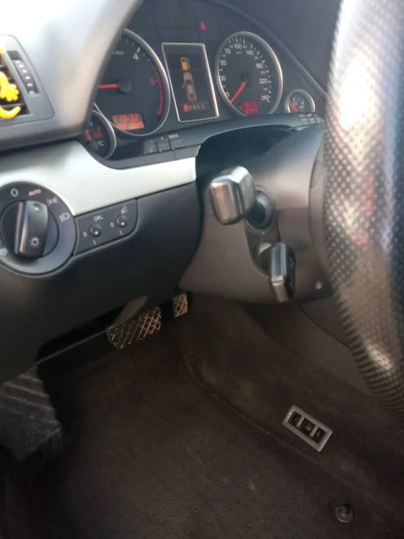 Audi A4, снимка 3 - Автомобили и джипове - 53958366