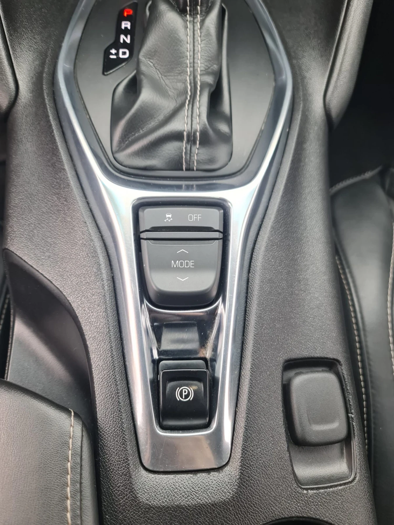 Chevrolet Camaro, снимка 13 - Автомобили и джипове - 54110448