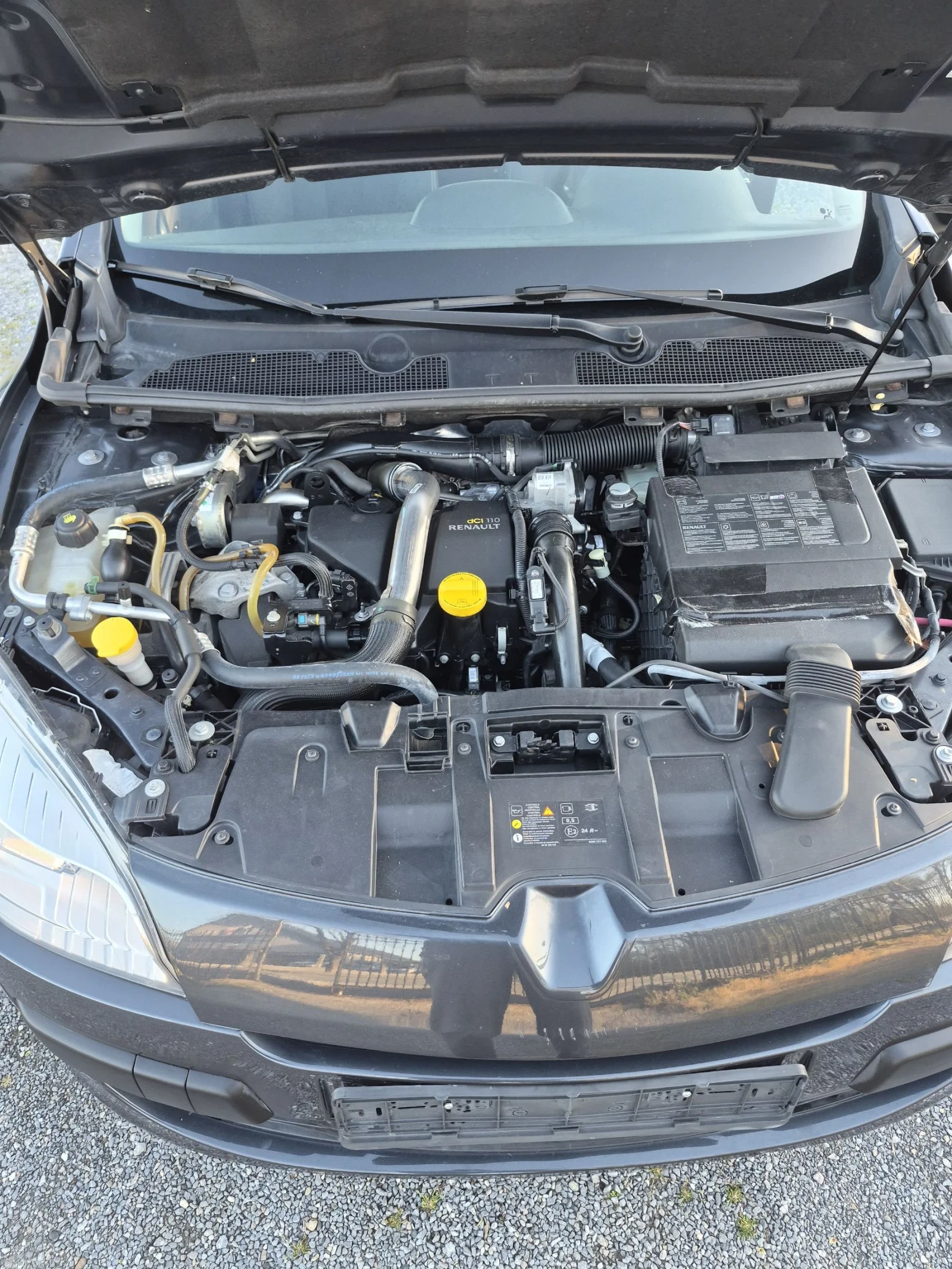 Renault Megane 1.5 DCI Evro 5 148364км., снимка 15 - Автомобили и джипове - 54221014