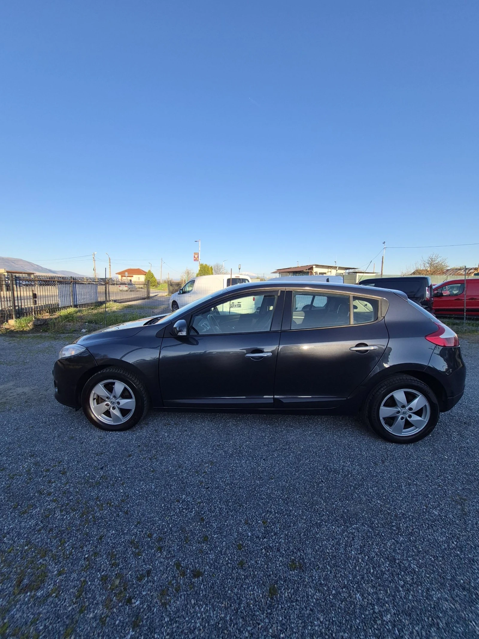 Renault Megane 1.5 DCI Evro 5 148364км., снимка 7 - Автомобили и джипове - 54221014