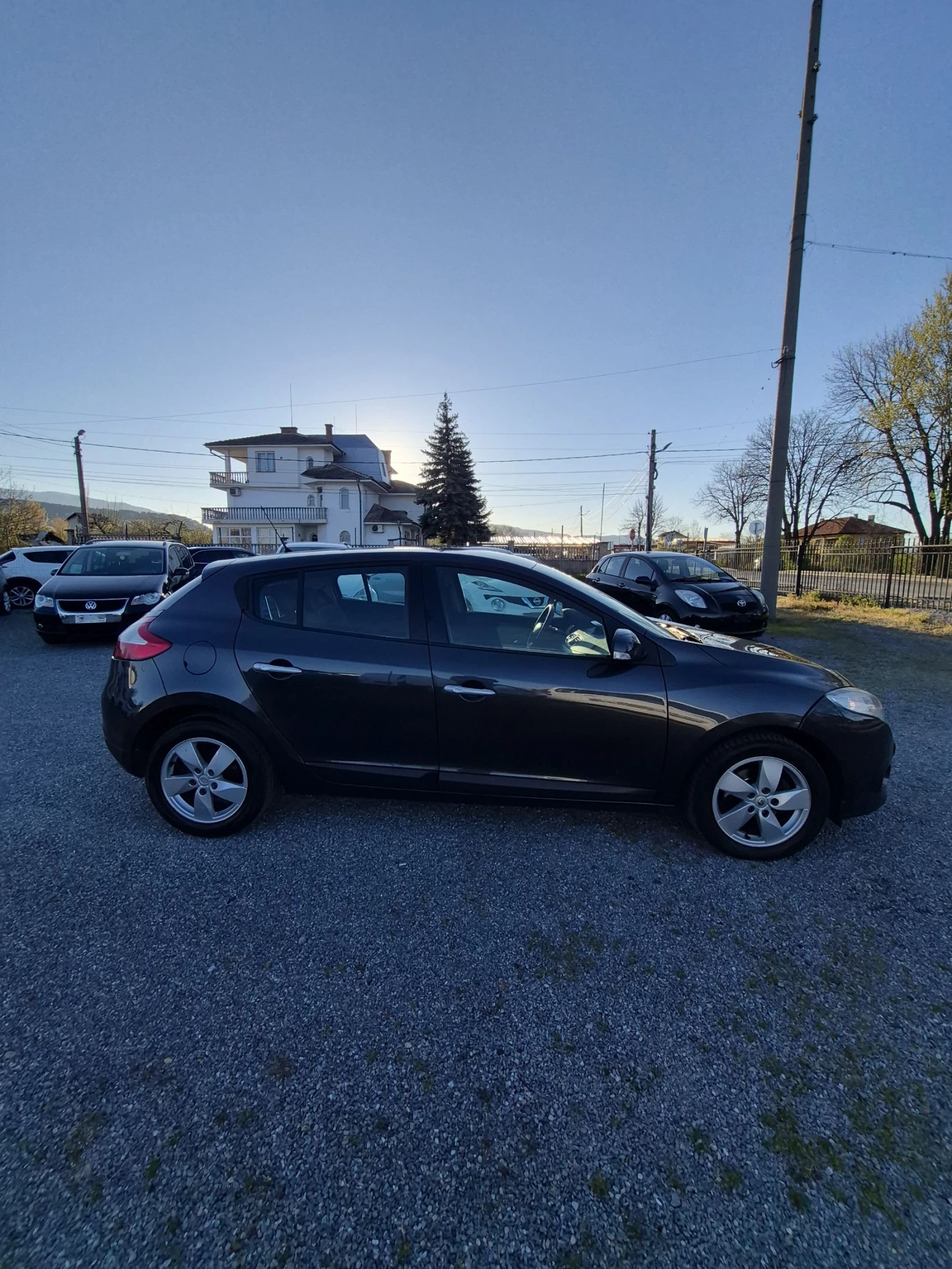 Renault Megane 1.5 DCI Evro 5 148364км., снимка 6 - Автомобили и джипове - 54221014