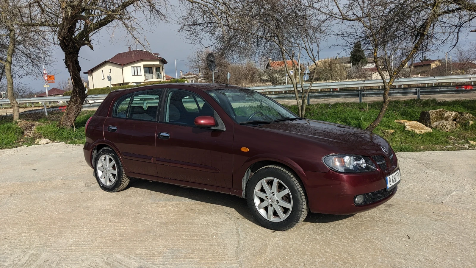 Nissan Almera 16v N16 facelift, снимка 3 - Автомобили и джипове - 54473140