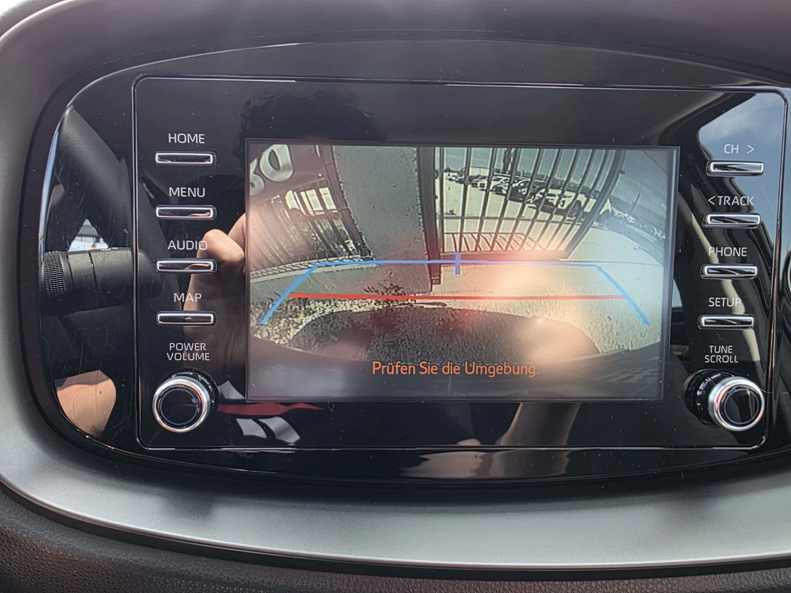 Toyota Aygo Х 1.0 VVT-i Камера| Джанти| Пълна сервизна история, снимка 14 - Автомобили и джипове - 54491387