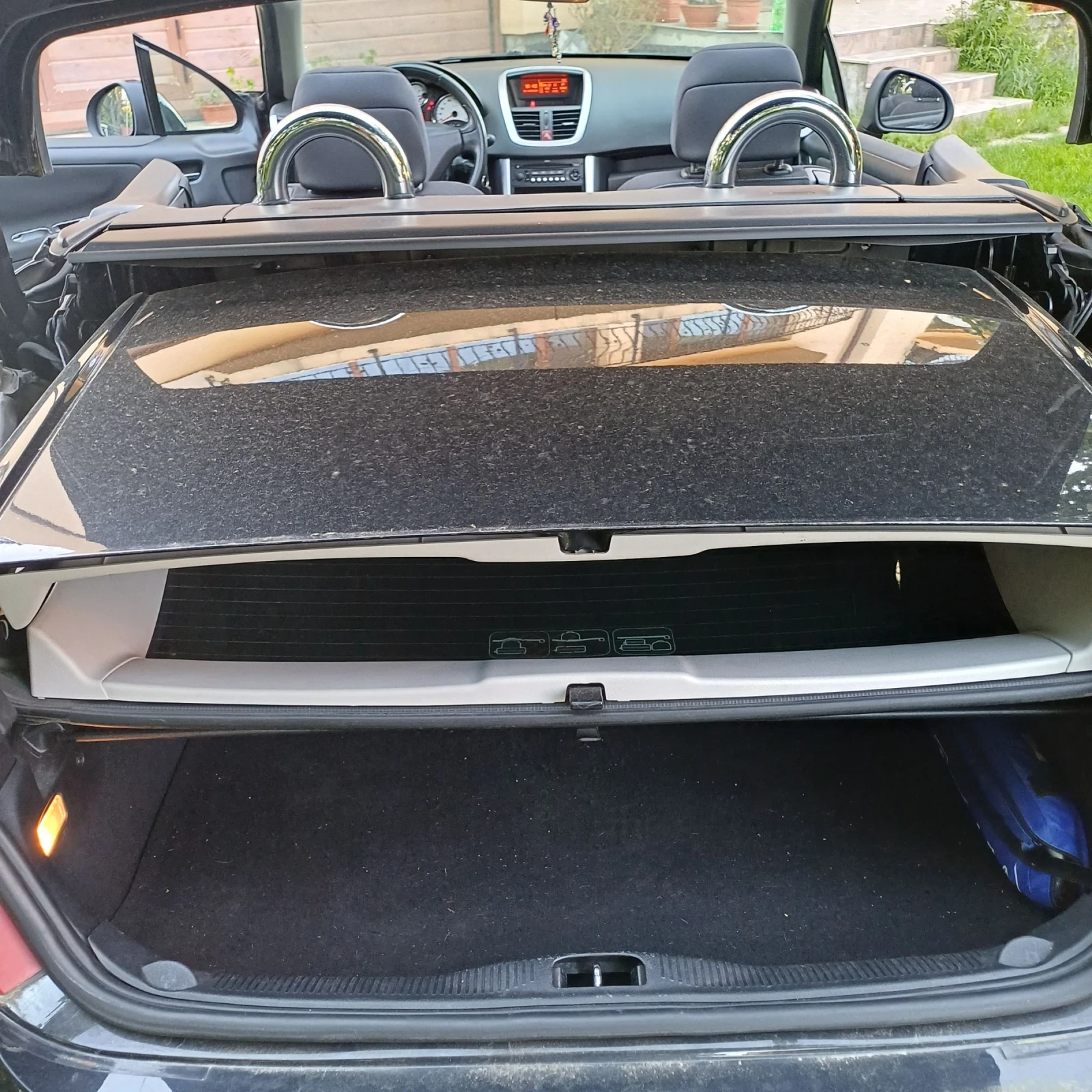 Peugeot 207 CABRiO.  GERMANi, снимка 15 - Автомобили и джипове - 54556823