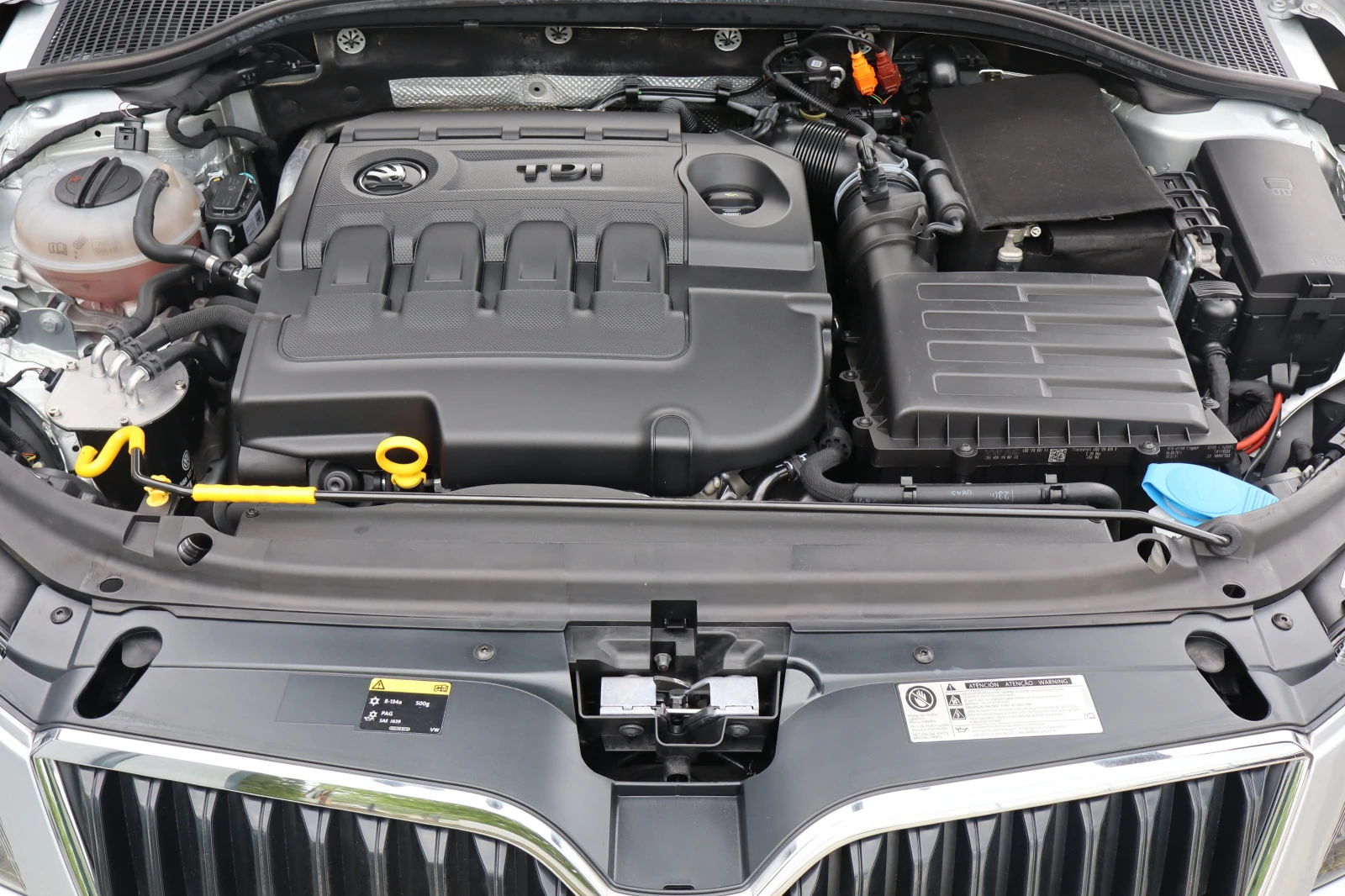 Skoda Octavia 2.0TDI* 111000* KM, снимка 17 - Автомобили и джипове - 54591606