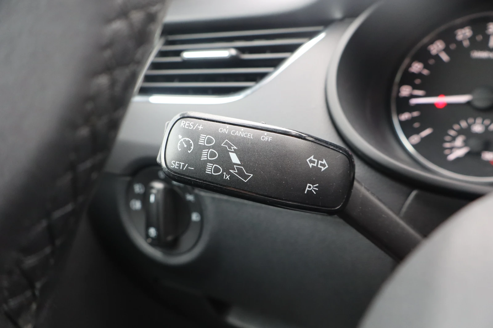 Skoda Octavia 2.0TDI* 111000* KM, снимка 10 - Автомобили и джипове - 54591606