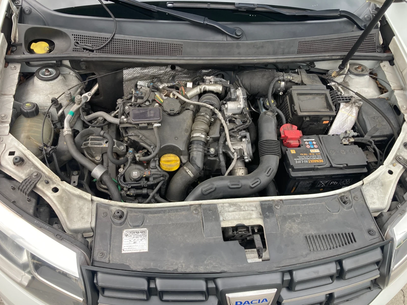 Dacia Logan 1.5 DCI 95ks EVRO-6  Klima, снимка 15 - Автомобили и джипове - 54653933